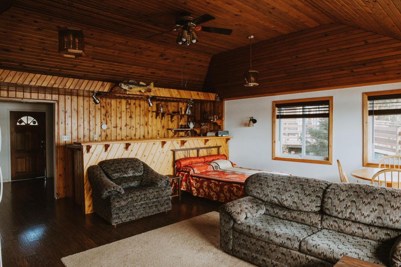Lang Lake Resort Espanola Eksteriør billede